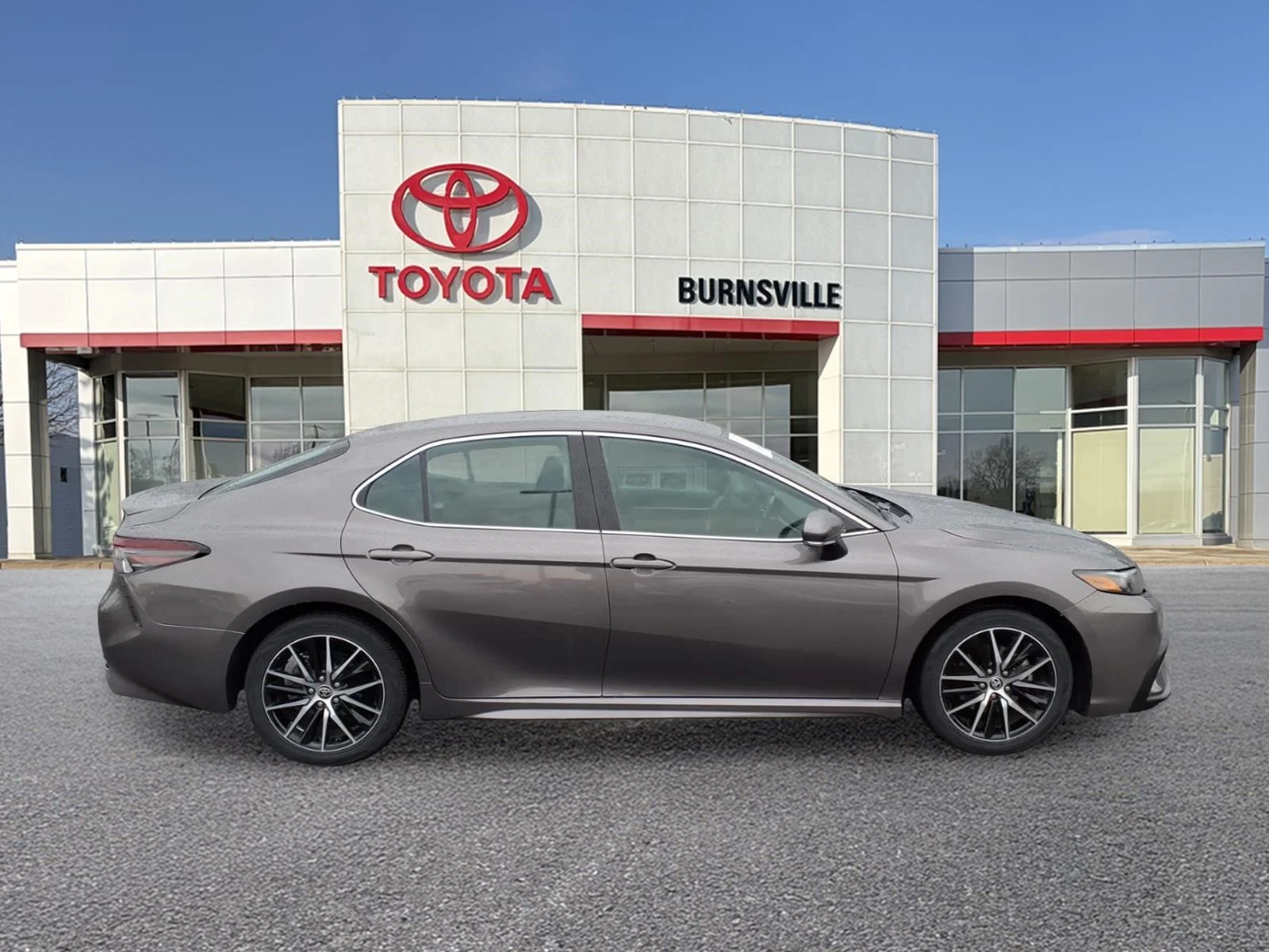 Certified 2023 Toyota Camry SE with VIN 4T1G31AK9PU615107 for sale in Burnsville, Minnesota