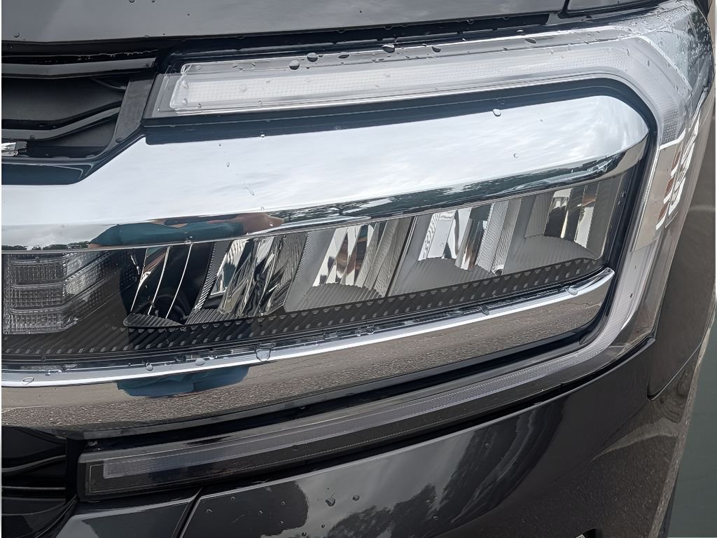 Used 2023 Dark Matter Metallic Ford Limited image 12