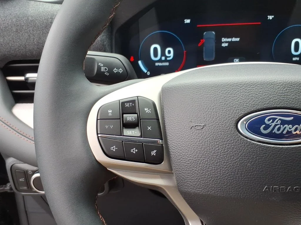 New 2026 Agate Black Metallic Ford Active image 17
