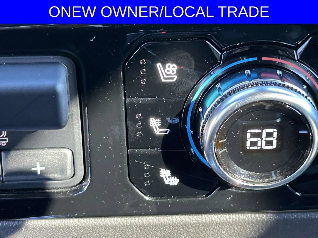Used 2024 Volcanic Red Tintcoat GMC SLT image 20