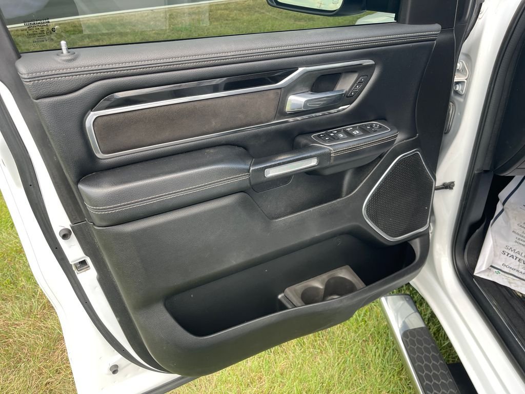 Used 2022 White Ram Laramie image 13