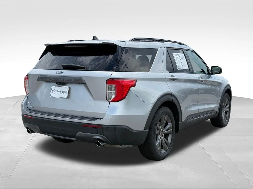 Used 2021 Silver Ford XLT image 29