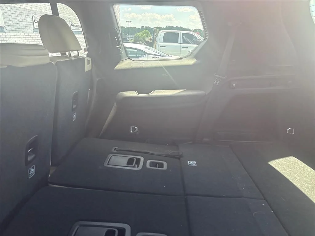 Used 2025 Gray Jeep Limited image 18