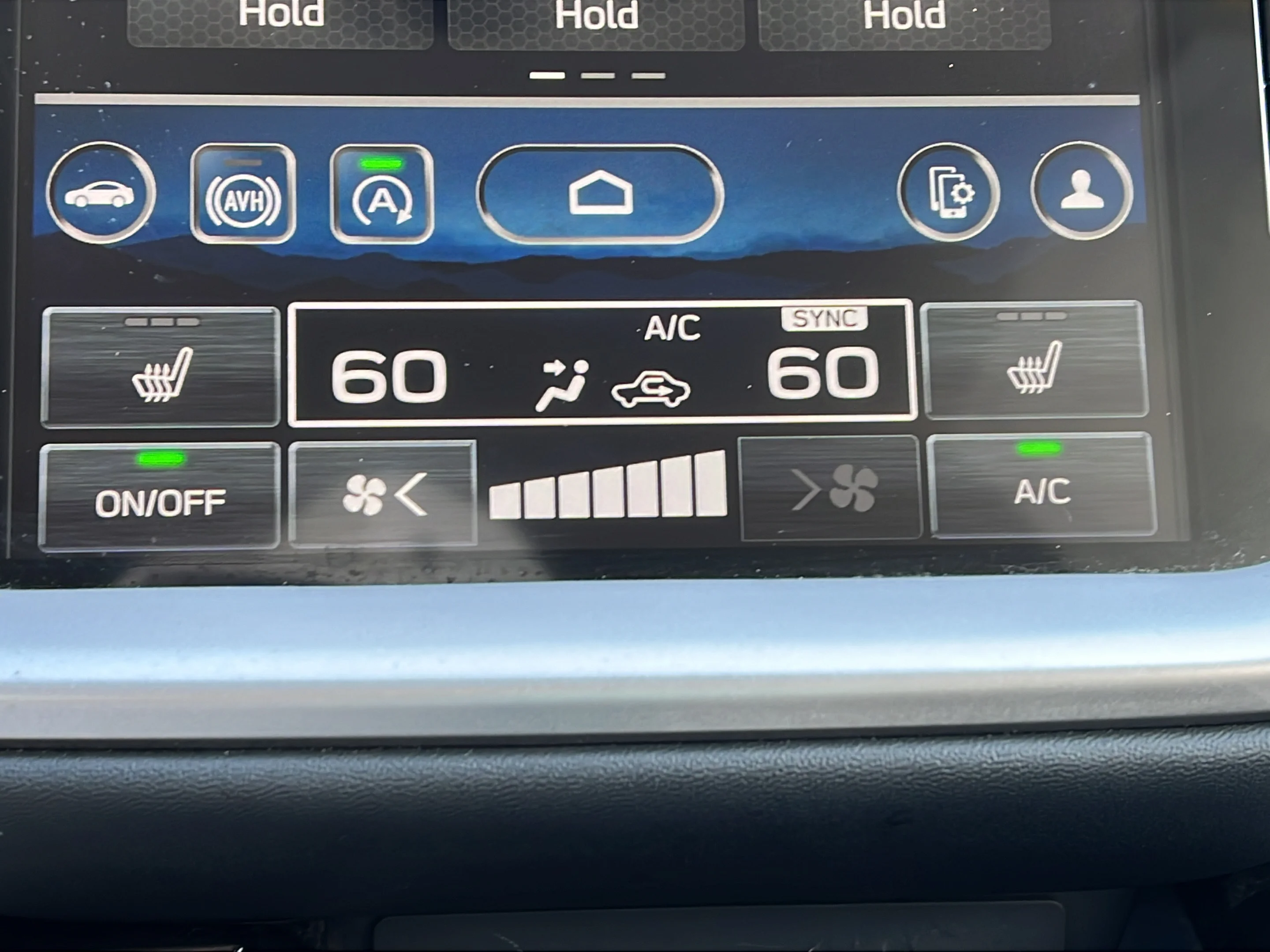 Used 2025 Ice Silver Metallic Subaru Premium image 17