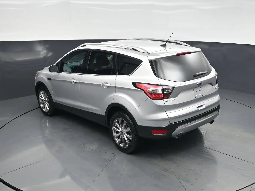 Used 2017 Silver Ford Titanium image 40