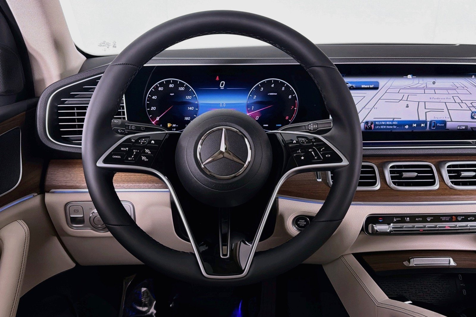 New 2026 Polar White Mercedes-Benz GLE 350 4MATIC® SUV image 17
