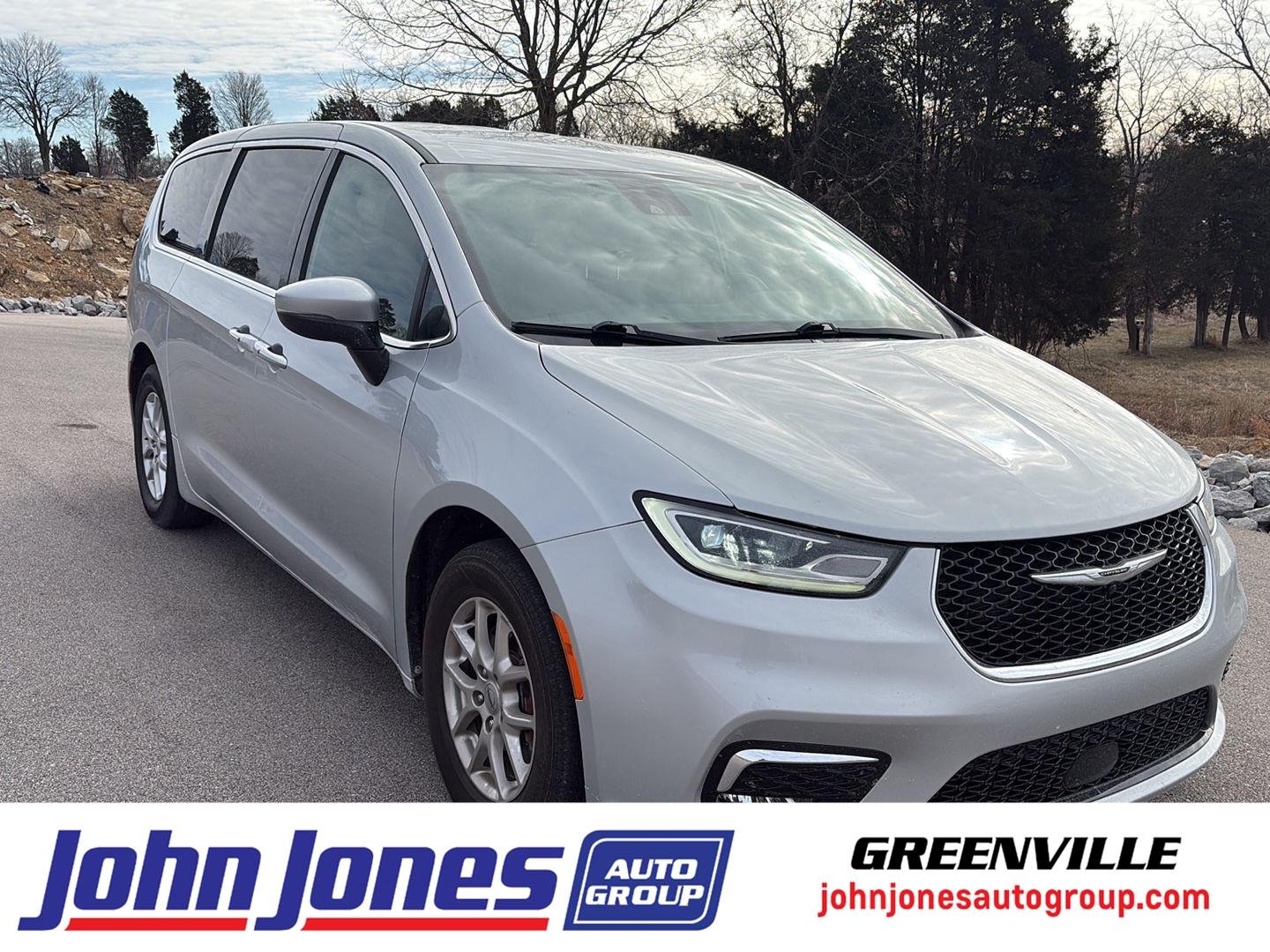 2023 Chrysler Pacifica Touring