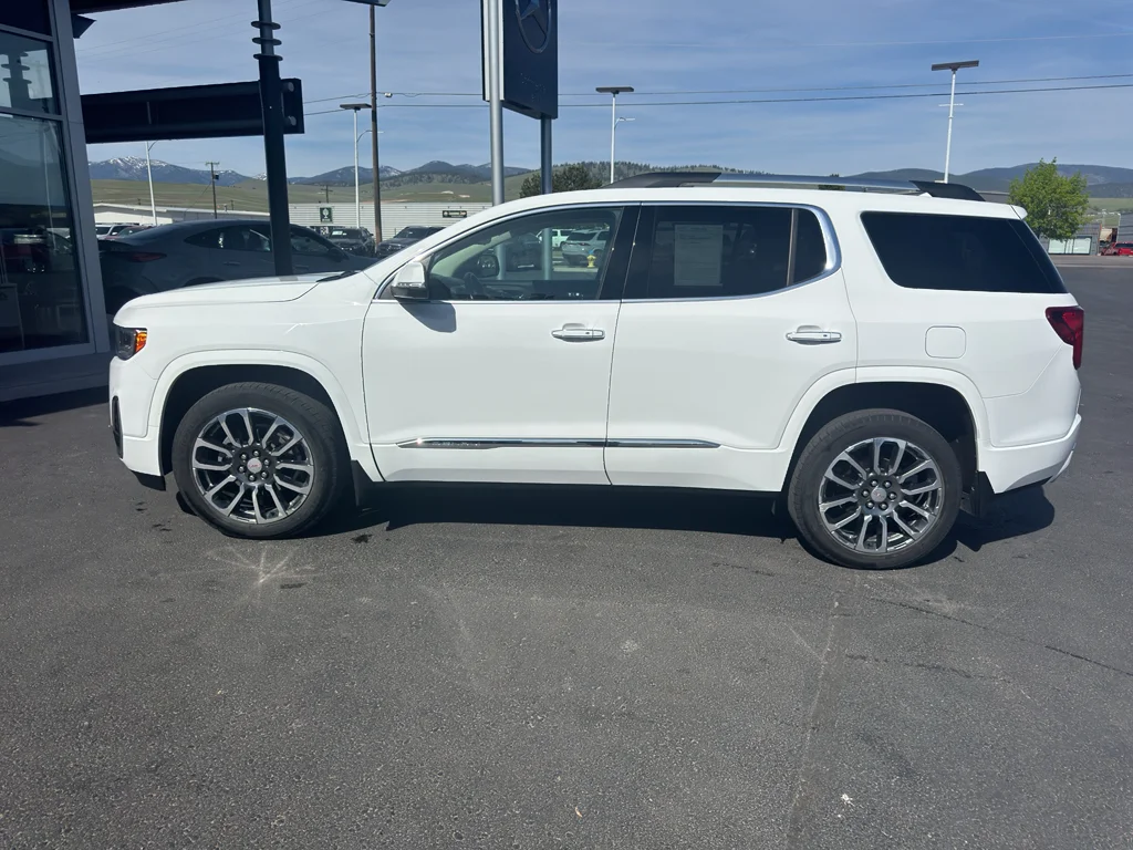 2020 GMC Acadia Denali AWD's photo