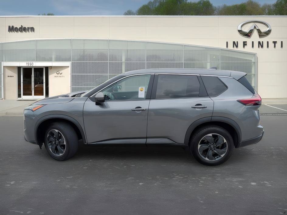 Used 2024 Gun Metallic Nissan SV image 6