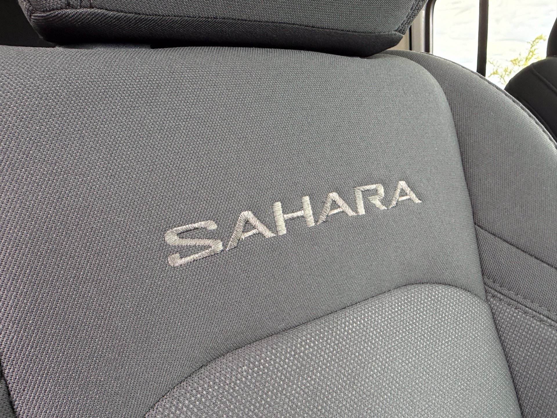 Used 2020 White Jeep Unlimited Sahara image 52