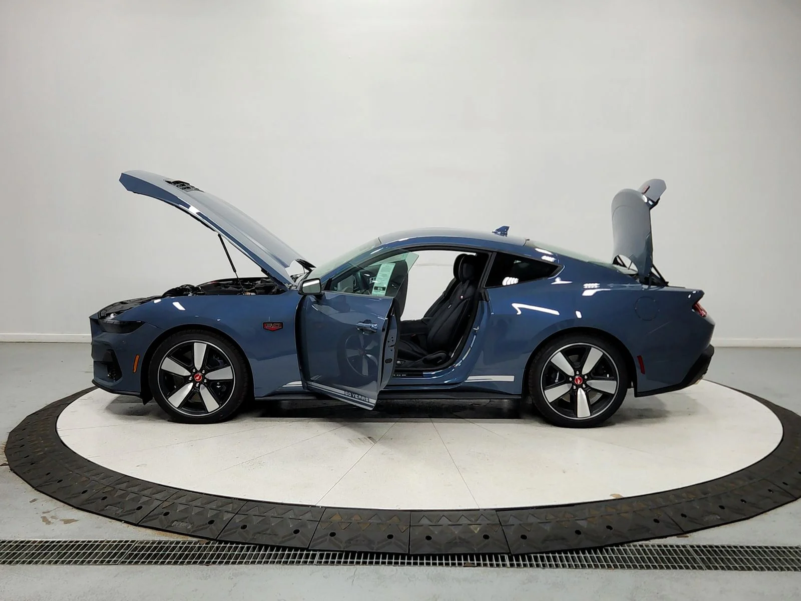 2025 Ford Mustang GT Premium Fastback - Photo 12