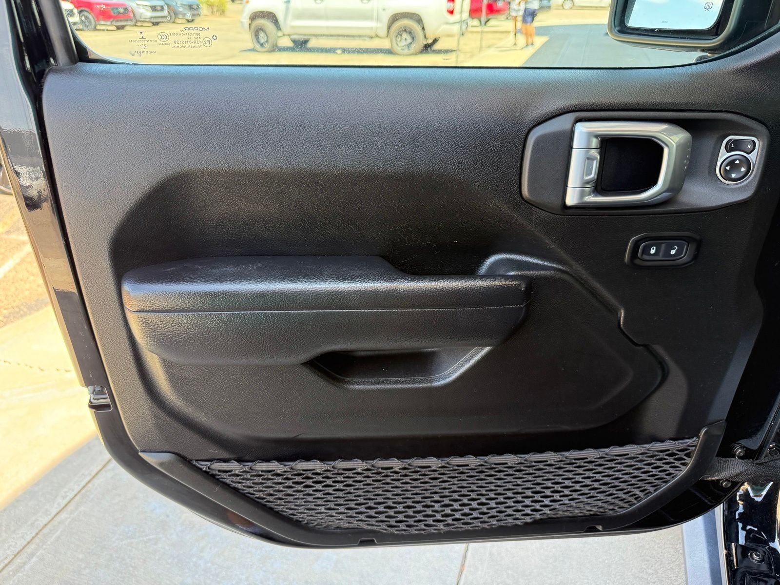 2023 Jeep Gladiator Mojave - Photo 14