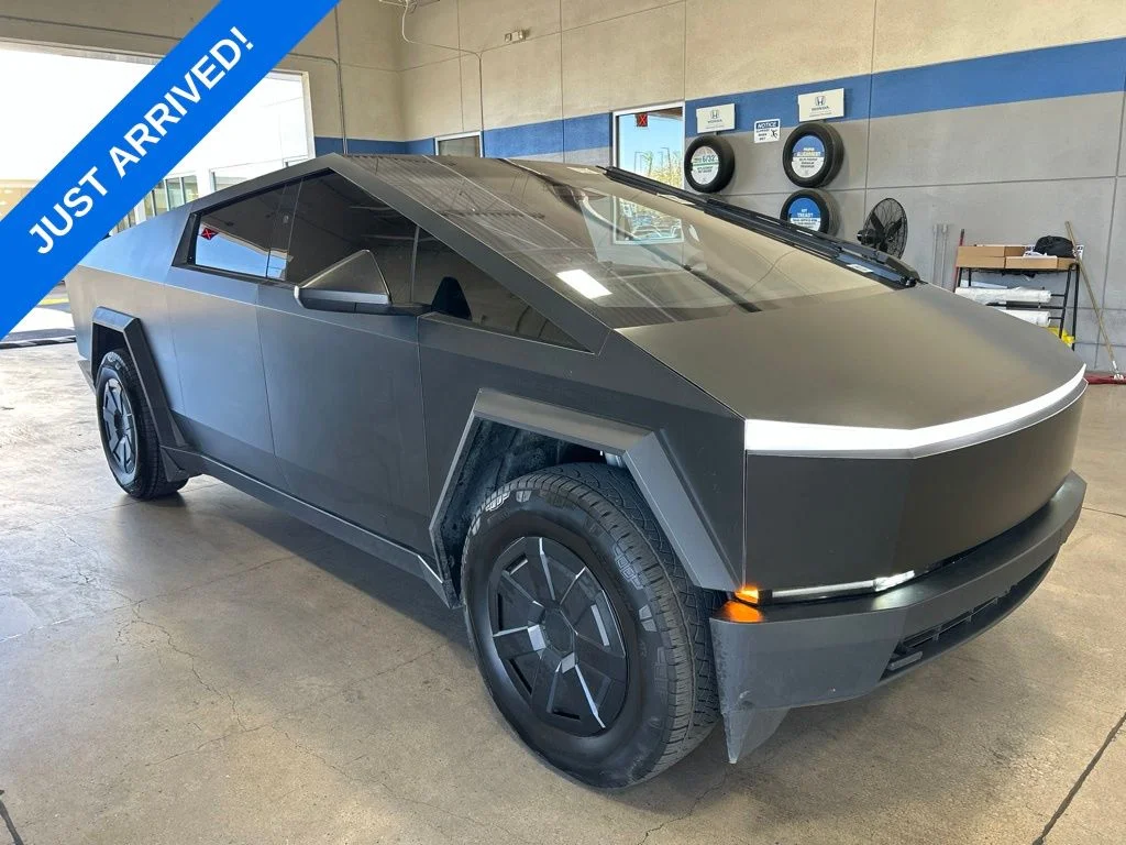 Used 2025 Tesla Cybertruck Base with VIN 7G2CEHED9SA059457 for sale in Henderson, NV
