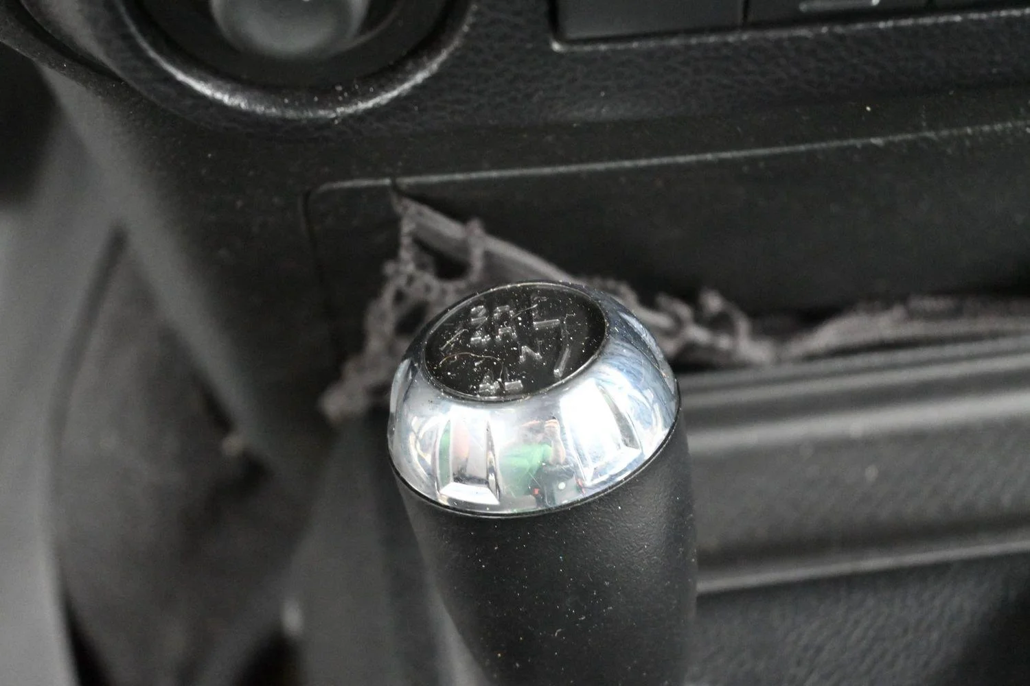 Used 2015 Bright White Clearcoat Jeep Sport image 23