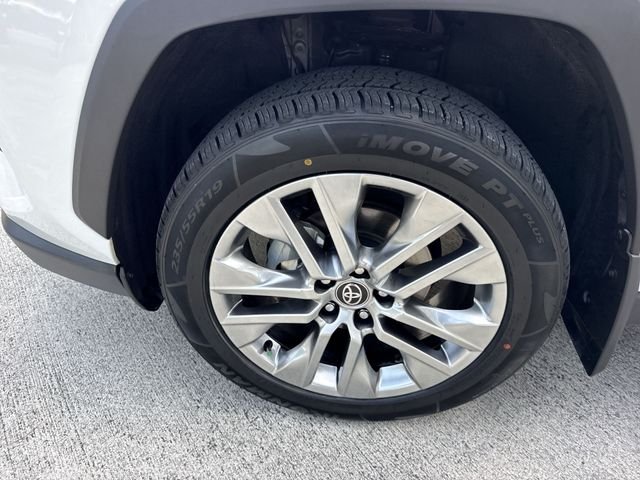2024 Toyota RAV4 XLE Premium - Photo 10