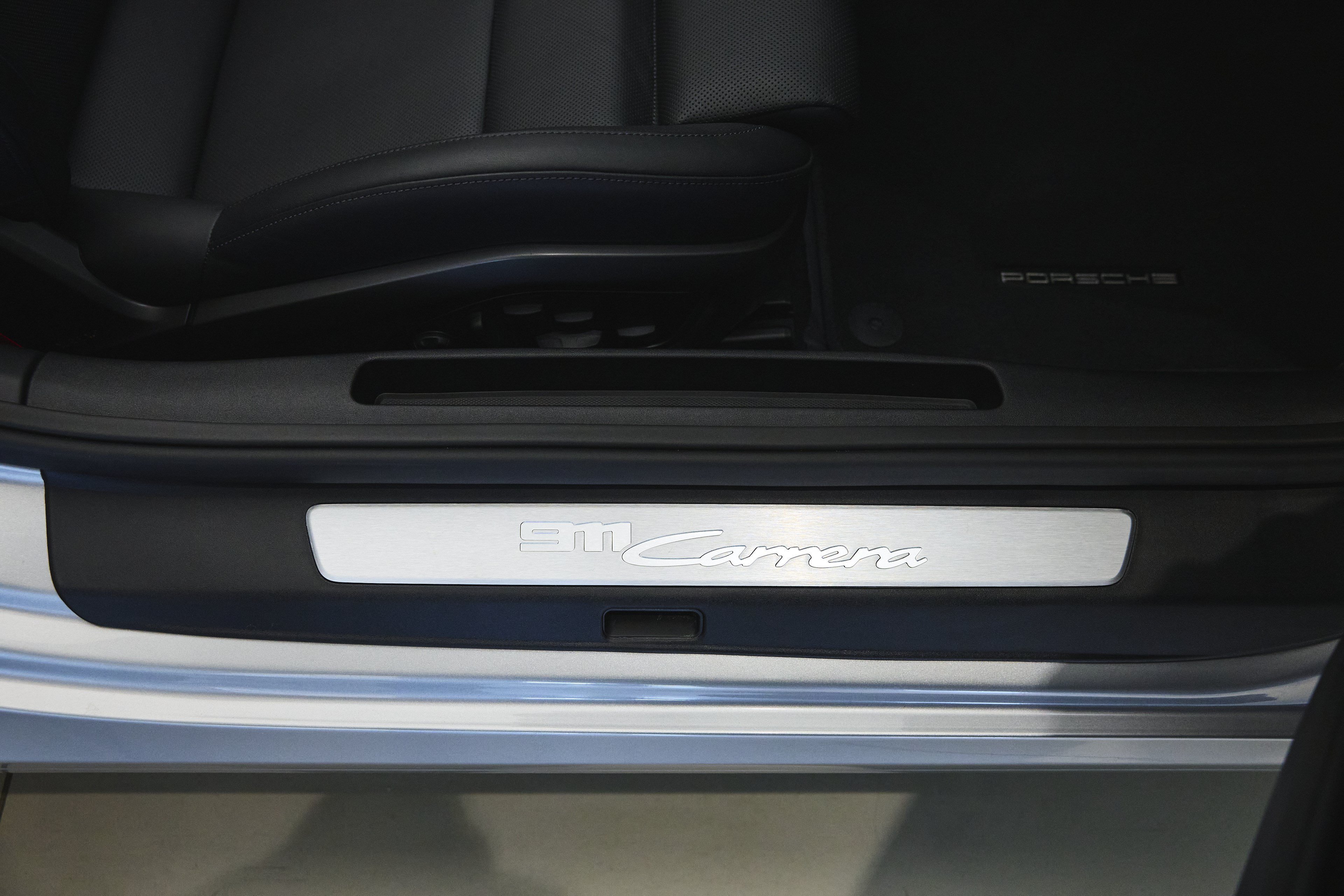 Used 2025 GT Silver Metallic Porsche Carrera image 46