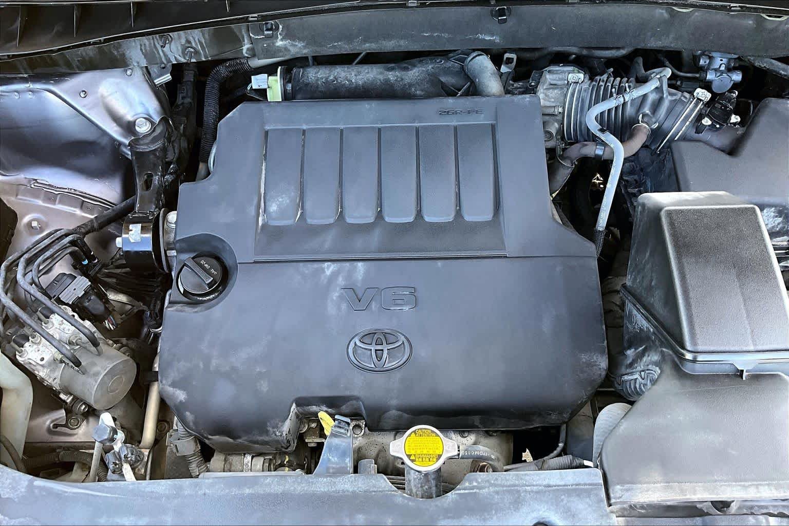Used 2015 Predawn Gray Mica Toyota LE Plus image 30
