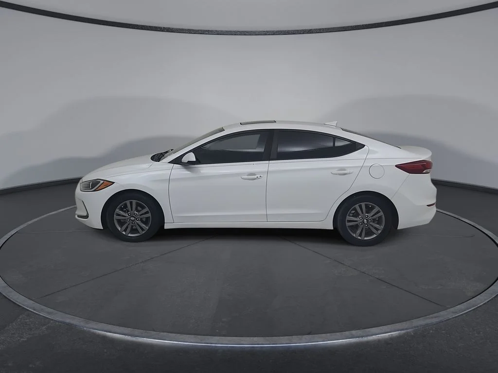 Used 2018 White Hyundai Value Edition image 12