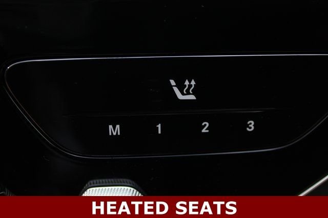 2025 Mercedes-Benz C-Class Sedan C 300 - Photo 14