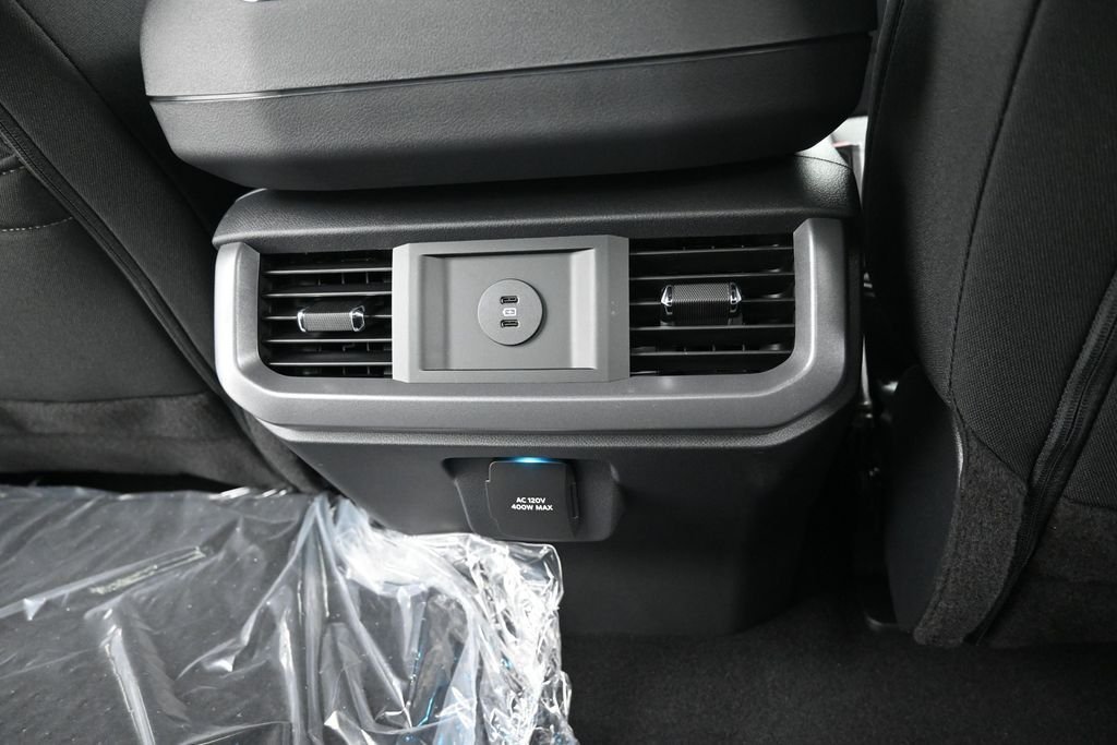 New 2026 Iconic Silver Metallic Ford XLT image 27