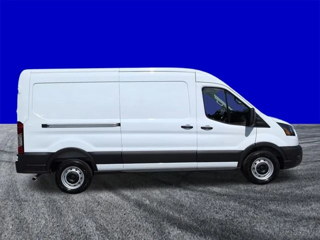 New 2026 Oxford White Ford Cargo Van image 3