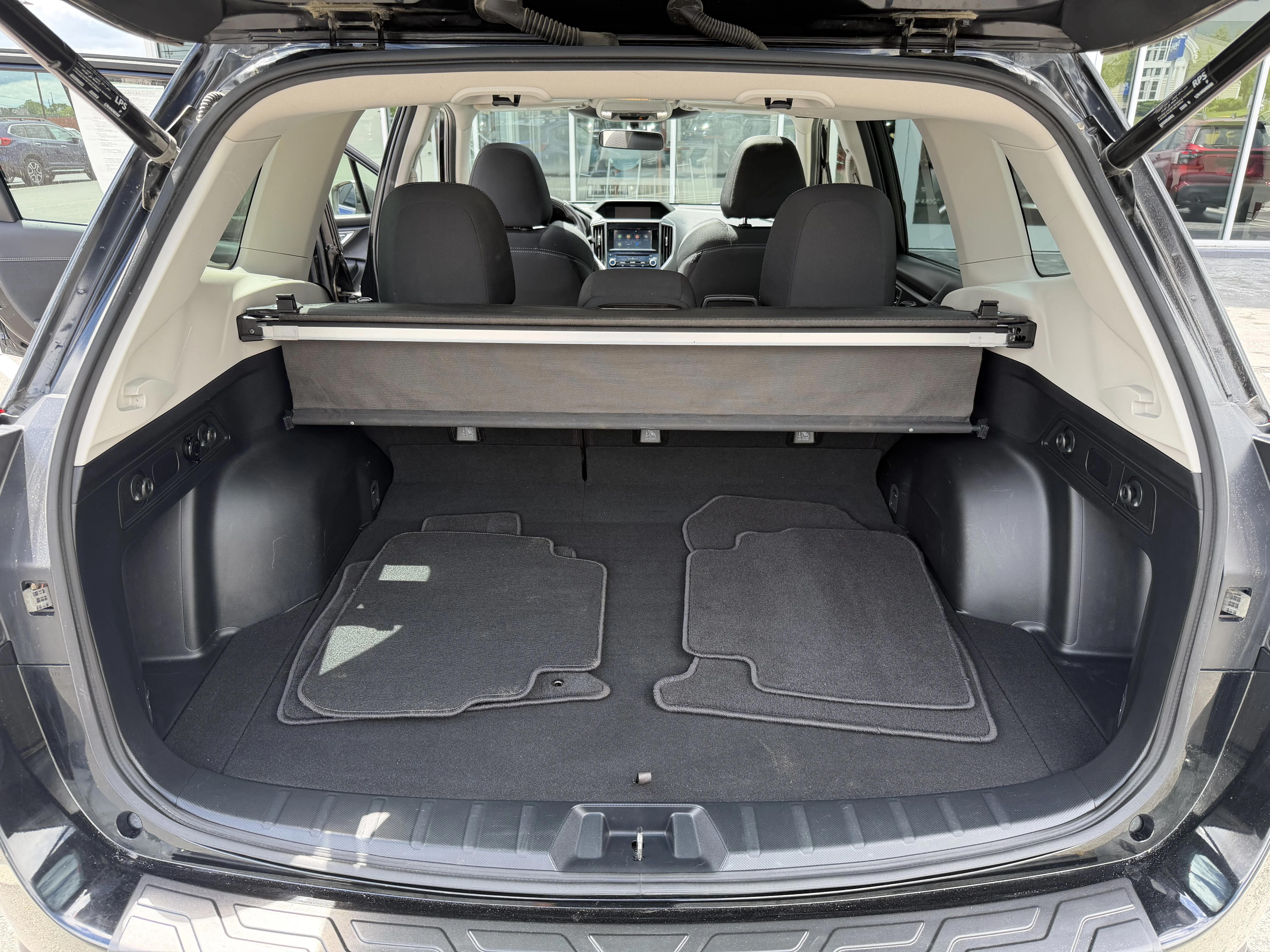 Used 2023 Crystal Black Silica Subaru Premium image 19