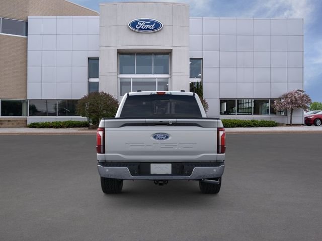 New 2026 Silver Metallic Ford Lariat image 5