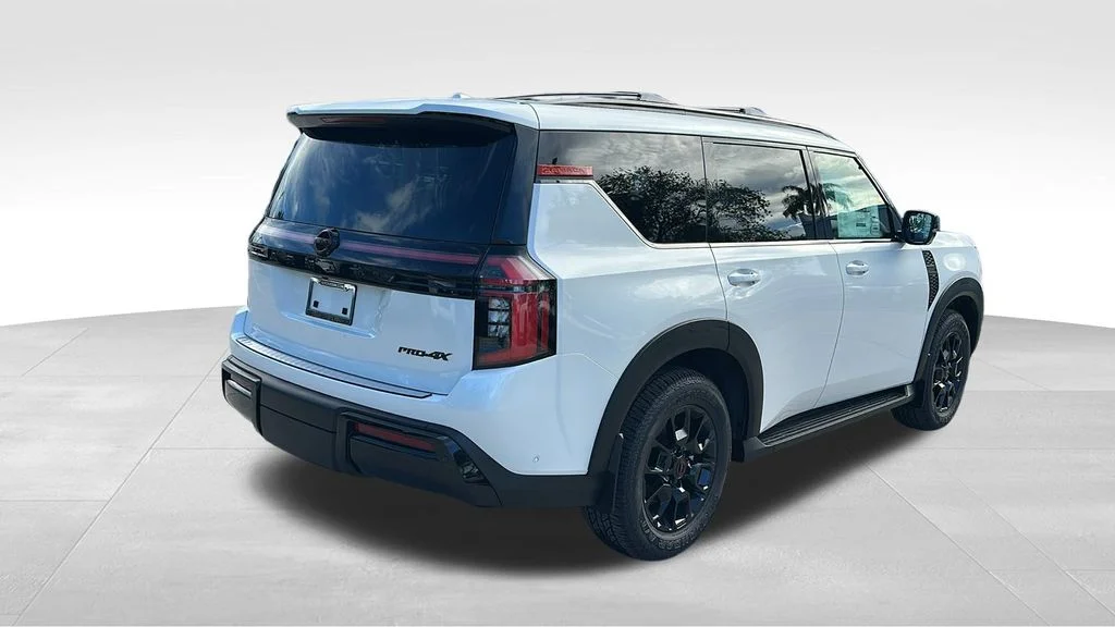 2026 Nissan Armada PRO-4X - Photo 7