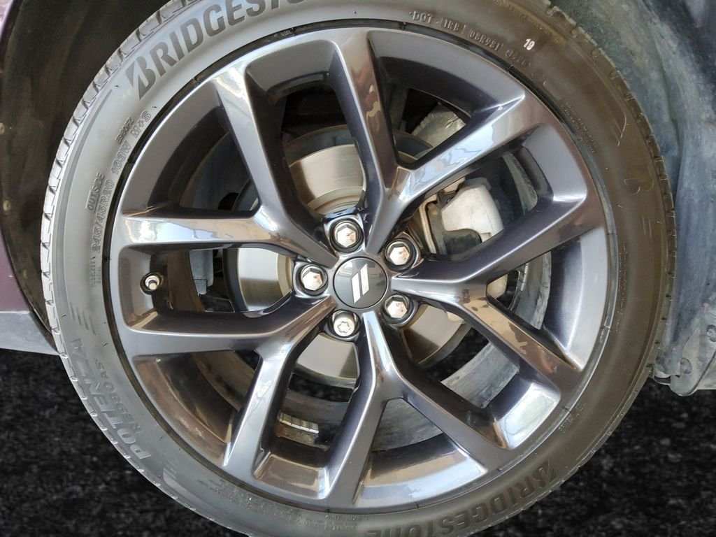 Used 2022 Purple Dodge SXT image 26