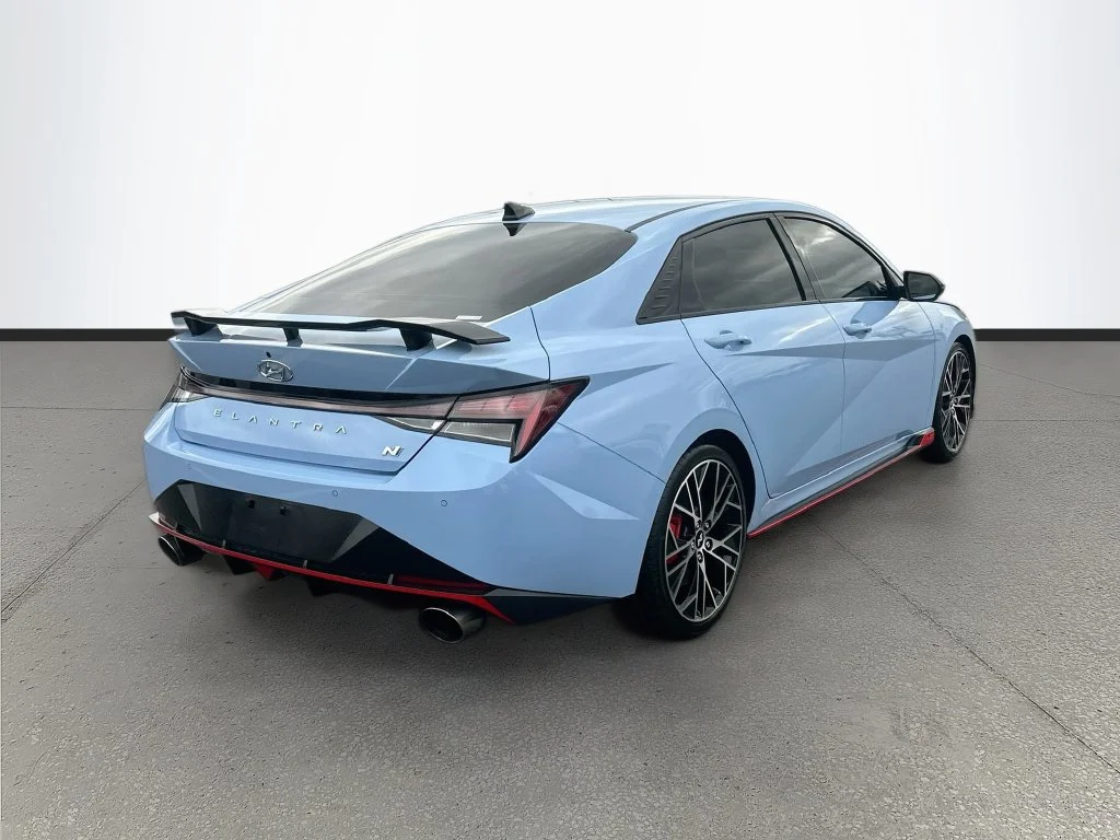 Used 2022 Blue Hyundai Base image 7