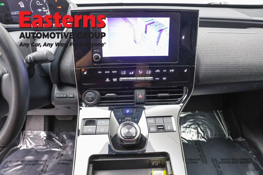 Used 2023 White Subaru Premium image 11