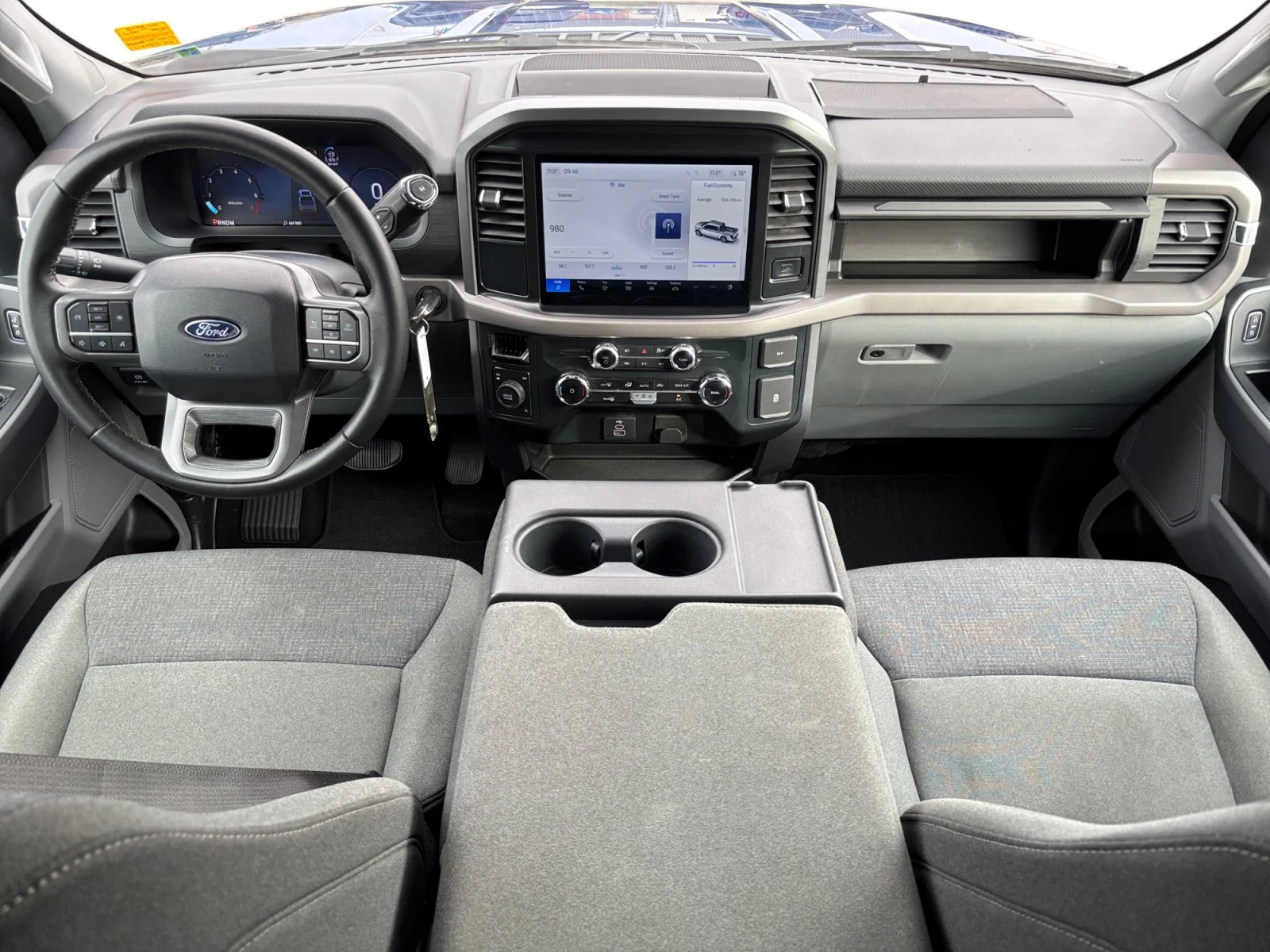 Used 2025 Blue Ford XLT image 12