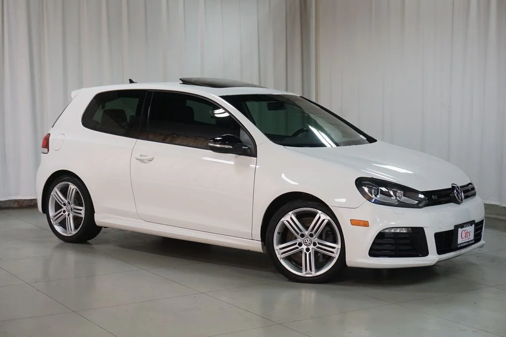 Used 2012 Candy White Volkswagen R image 7