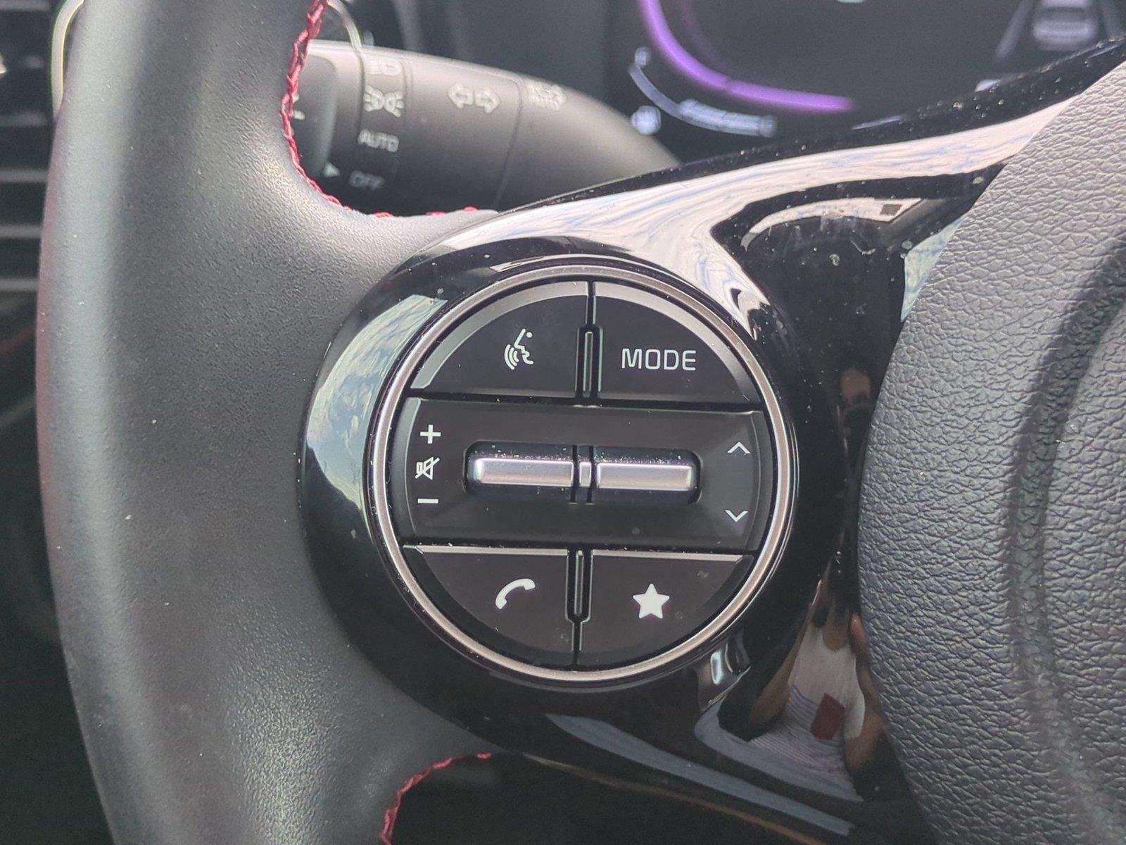 Used 2025 Gravity Gray Kia GT-Line image 19