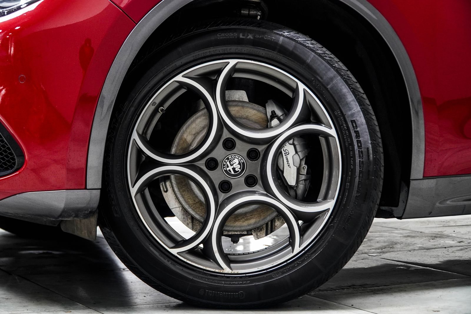 Used 2024 Red Alfa Romeo Ti image 3