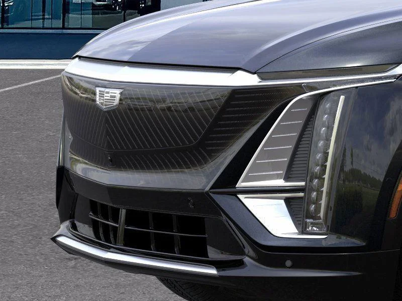 Used 2025  Cadillac Luxury image 13