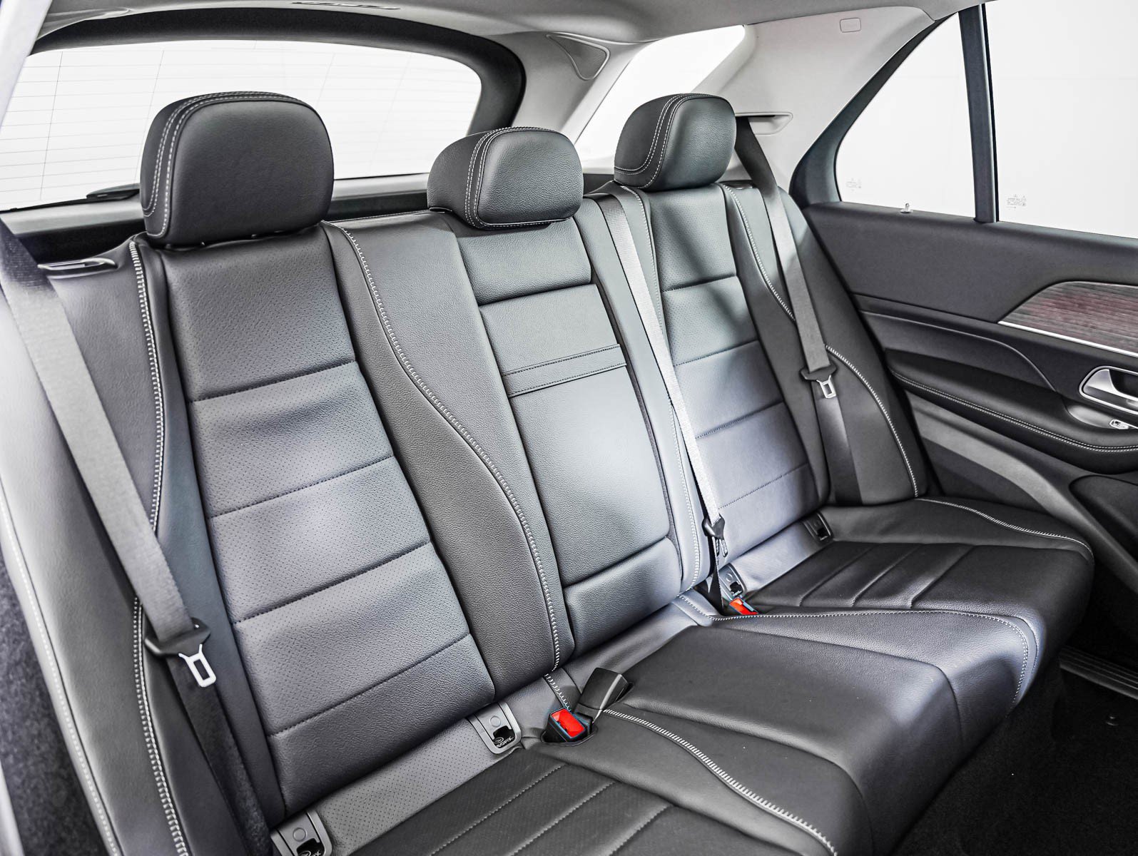 New 2027 Dark Petrol Mercedes-Benz GLE 350 image 10