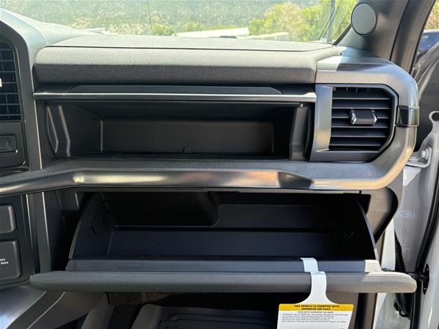 New 2026 Oxford White Ford Lariat® image 36