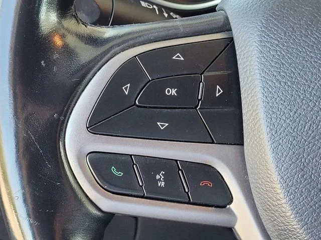 Used 2019 Blue Jeep Limited image 24