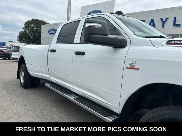 Used 2024 Bright White Clearcoat Ram Tradesman image 8