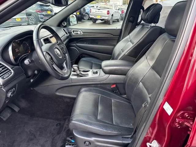 Used 2018 Velvet Red Pearlcoat Jeep High Altitude image 14