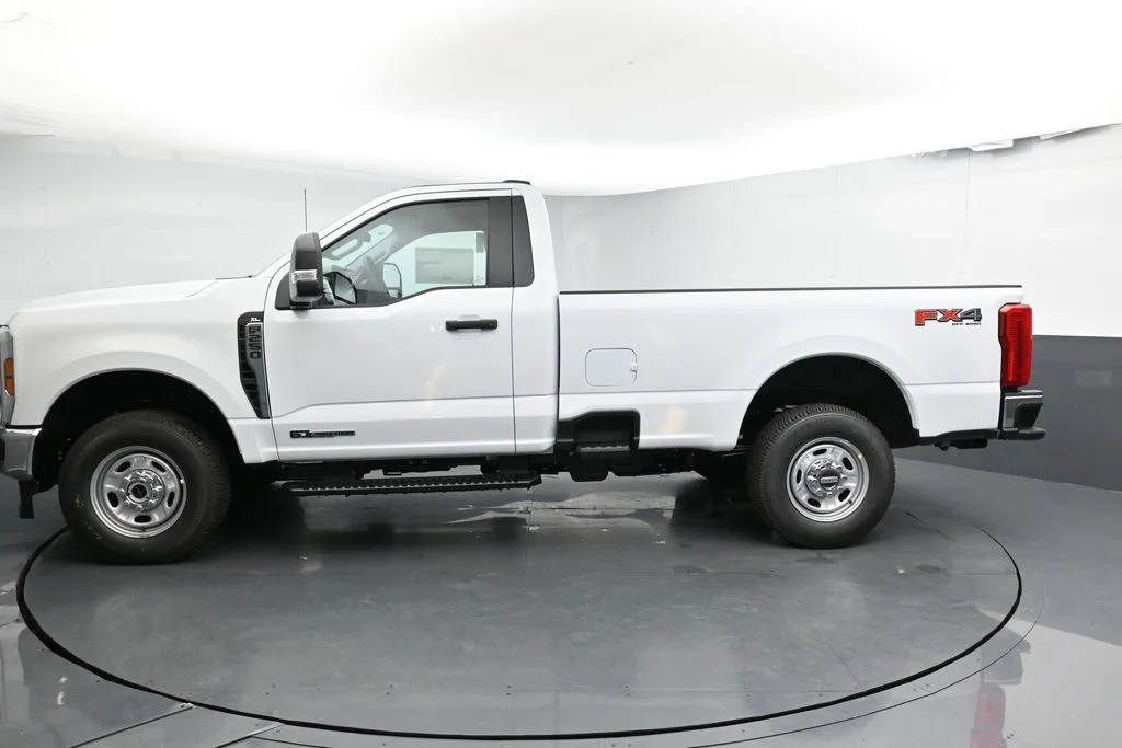 New 2026 Oxford White Ford F-250® XL image 10