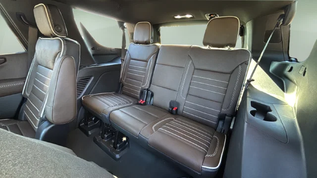 Used 2026 White GMC Denali Ultimate image 33