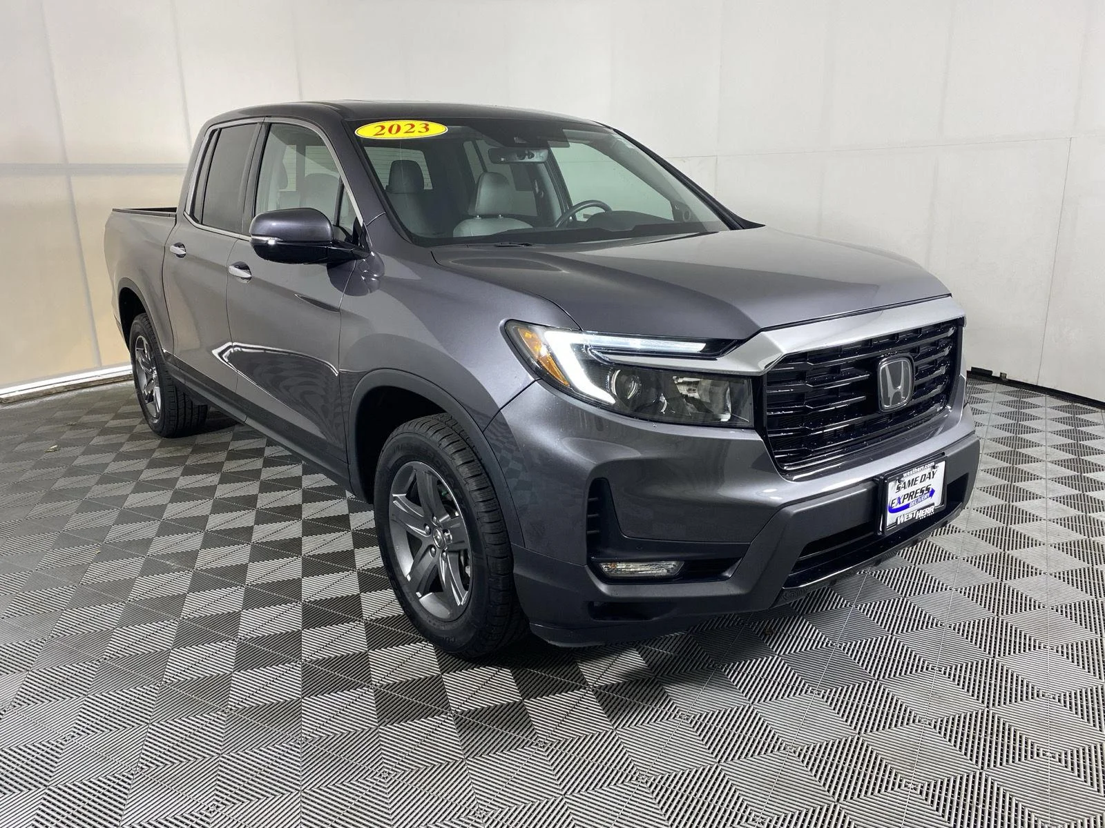Used 2023 Modern Steel Metallic Honda RTL-E image 9