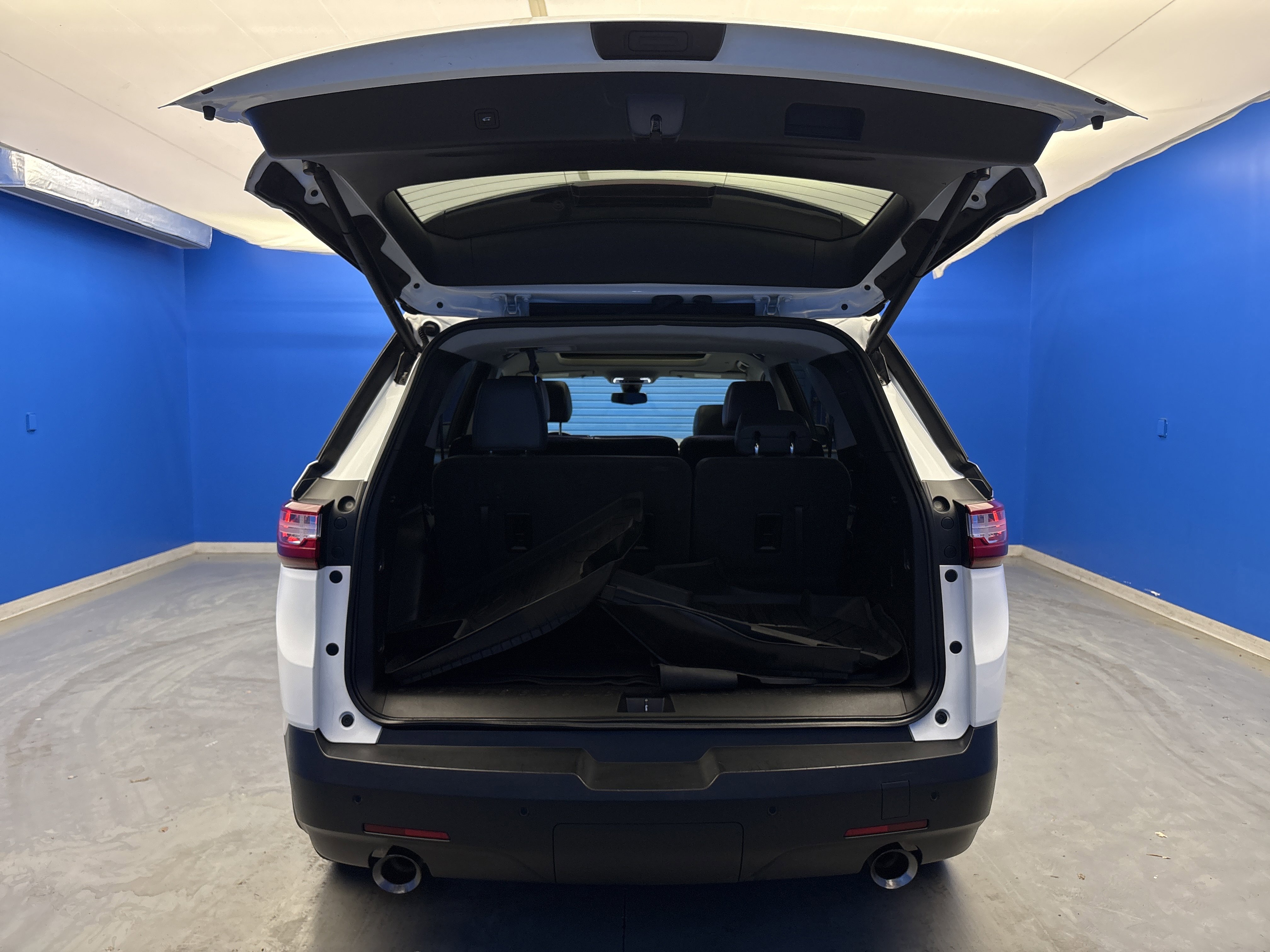 Used 2019 Summit White Chevrolet LT Leather image 30