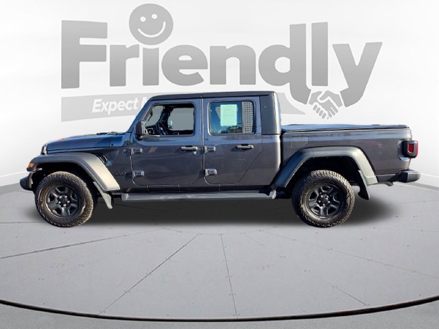 Used 2022 Gray Jeep Sport image 8