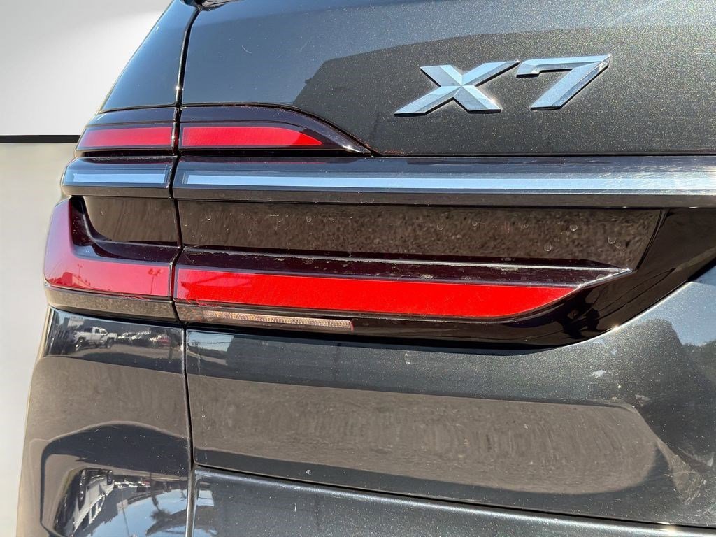 2023 BMW X7 40i - Photo 10