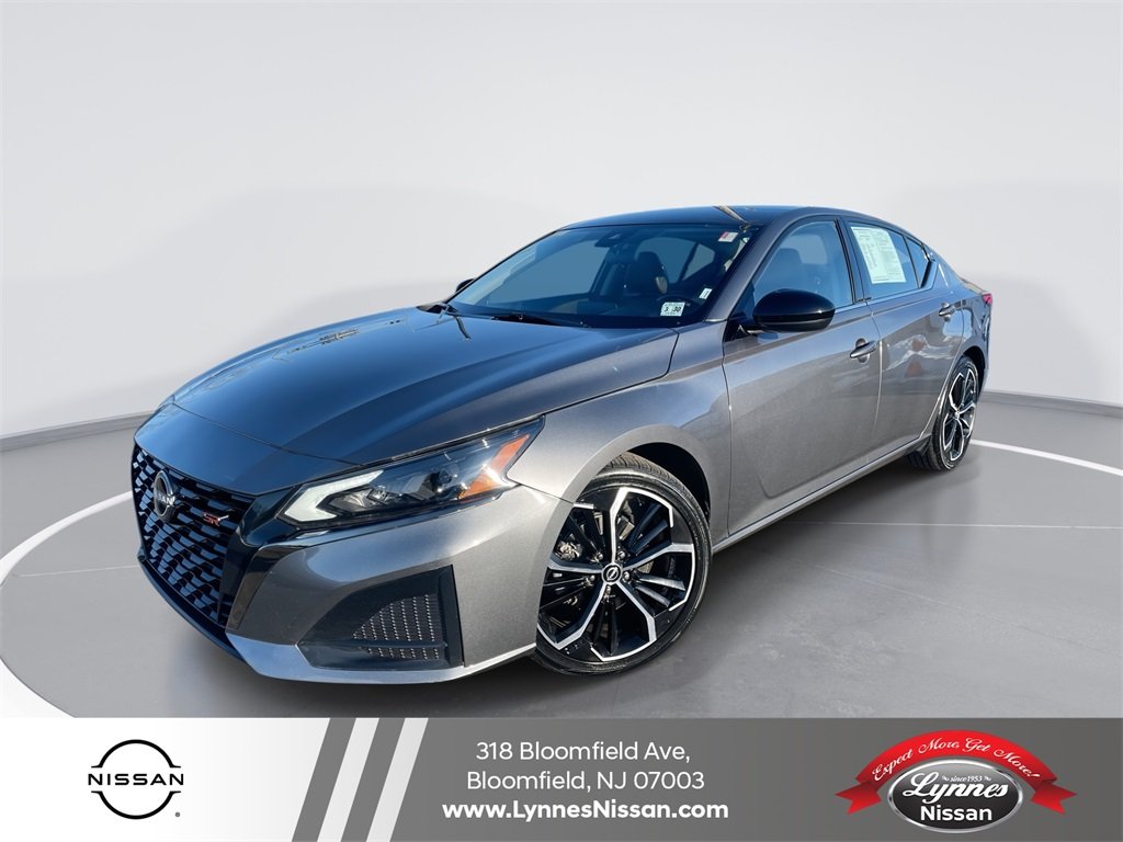 2024 Nissan Altima SR