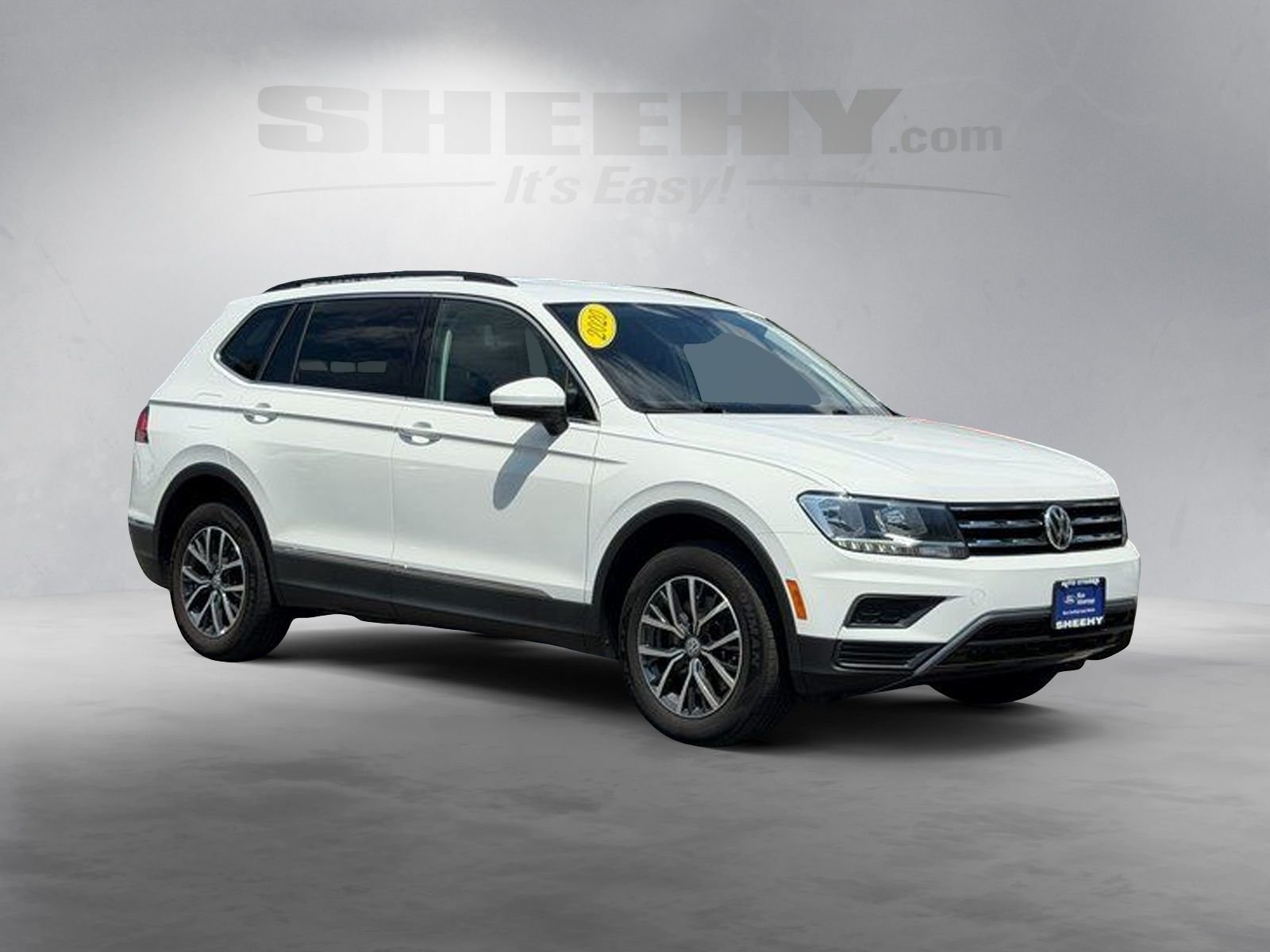 Used 2020 White Volkswagen 2.0T SE image 2