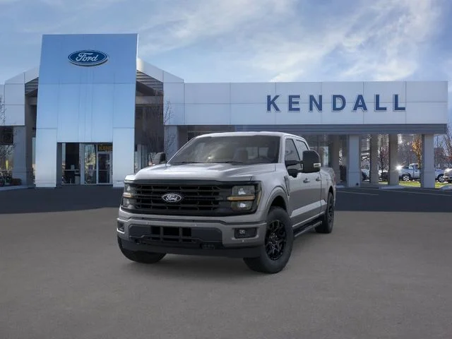 New 2026 Carbonized Gray Metallic Ford XLT image 2